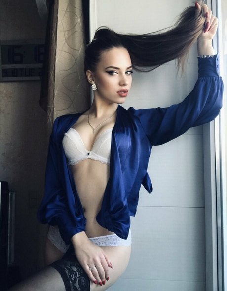 ann exclusive only fans content