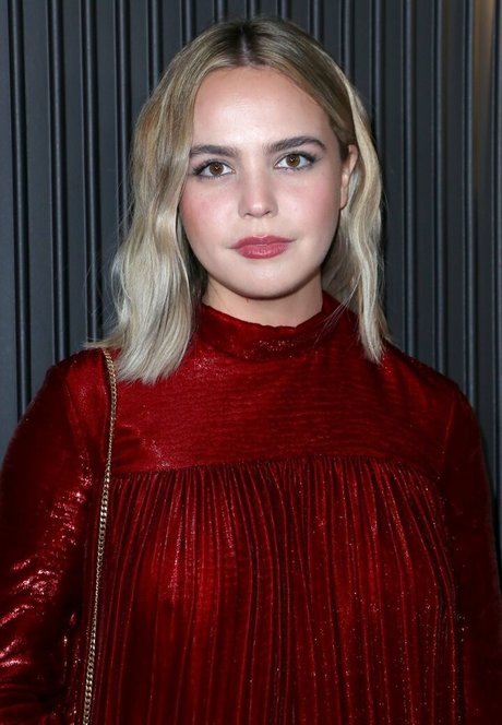Bailee Madison onlyfans naked