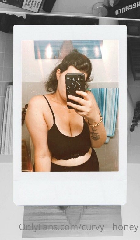 curvy__honey onlyfans nude