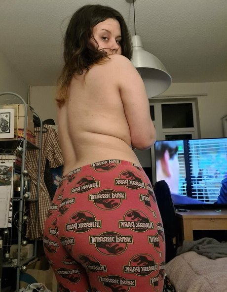 naughty rosie naked onlyfans