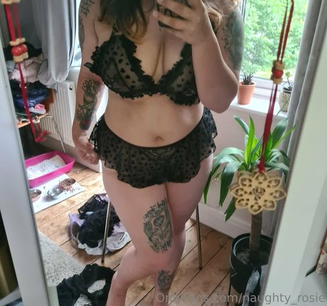 naughty rosie onlyfans sex leak