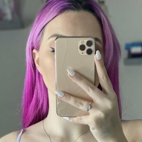 Kayla Macfarlane only fans review