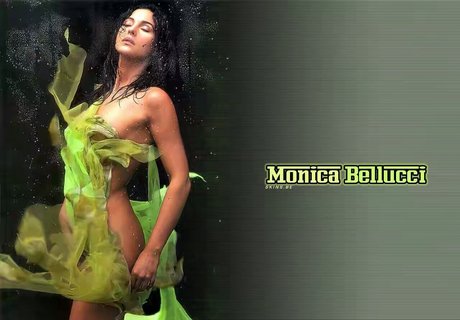 Monica Bellucci onlyfans leak