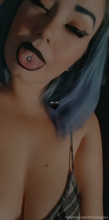 blubodygloss onlyfans desnuda