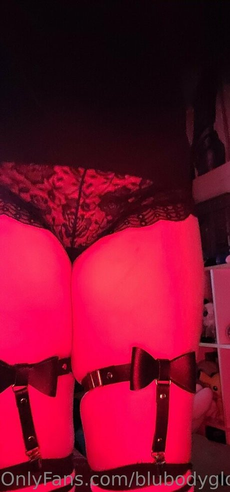 blubodygloss onlyfans explicit content