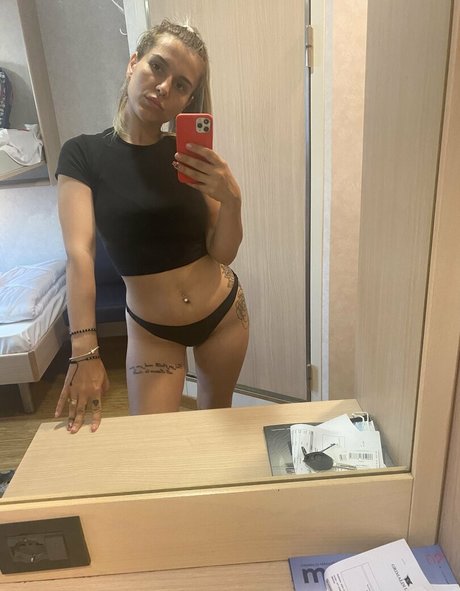 mirela miri onlyfans naked leaked