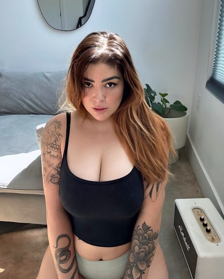 Ashlynn Arias onlyfans nudes