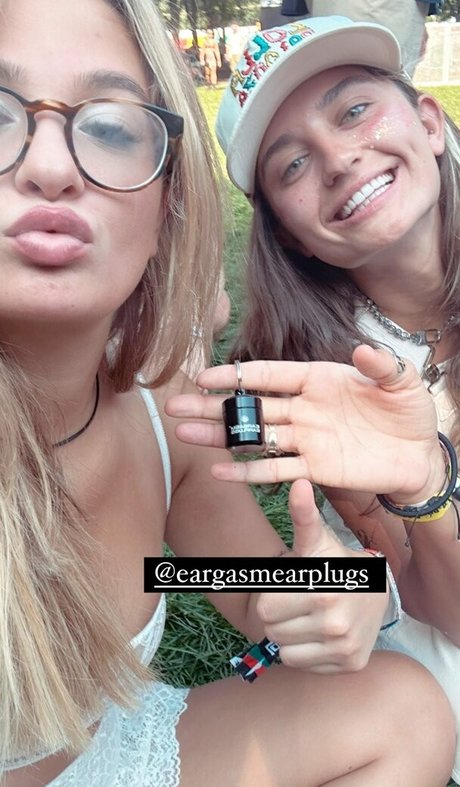 Claudia Conway leaked onlyfans porn