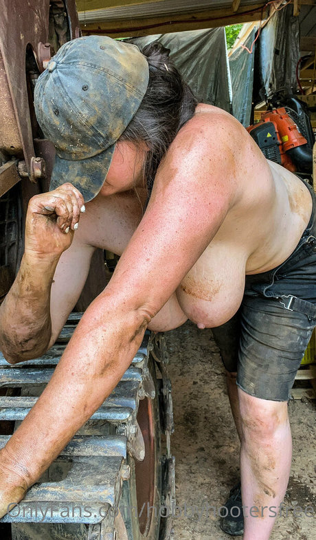 hobbyhootersfree nudes leaked onlyfans