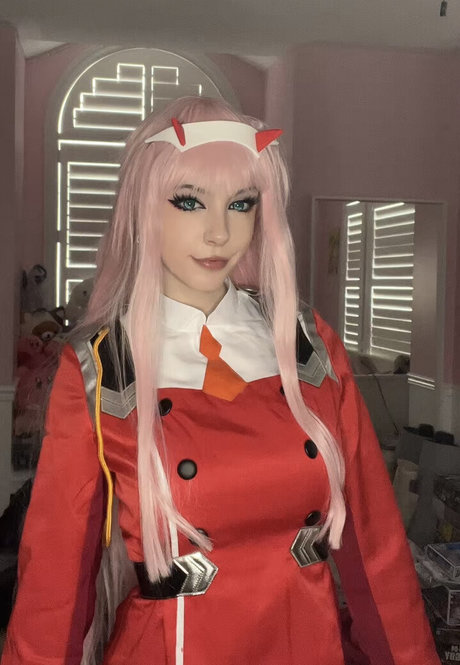 emiki28 onlyfans photos