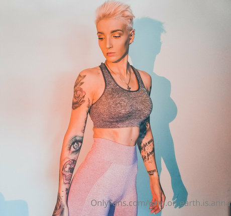 who on earth is anna onlyfans porn