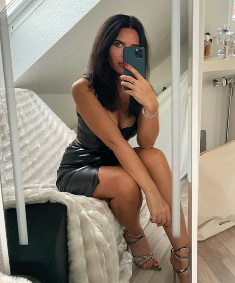 Senada Kostic onlyfans naked leak