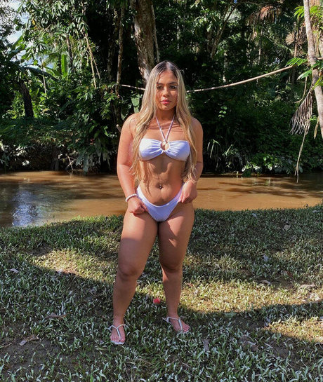 Ana Caroline onlyfans naked pics