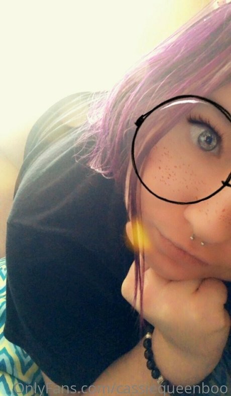 cassiequeenboo leaked onlyfans nude