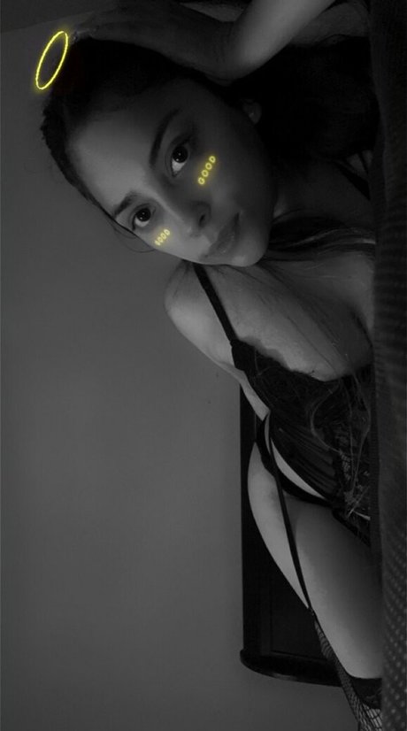 ittybittydee onlyfans nude