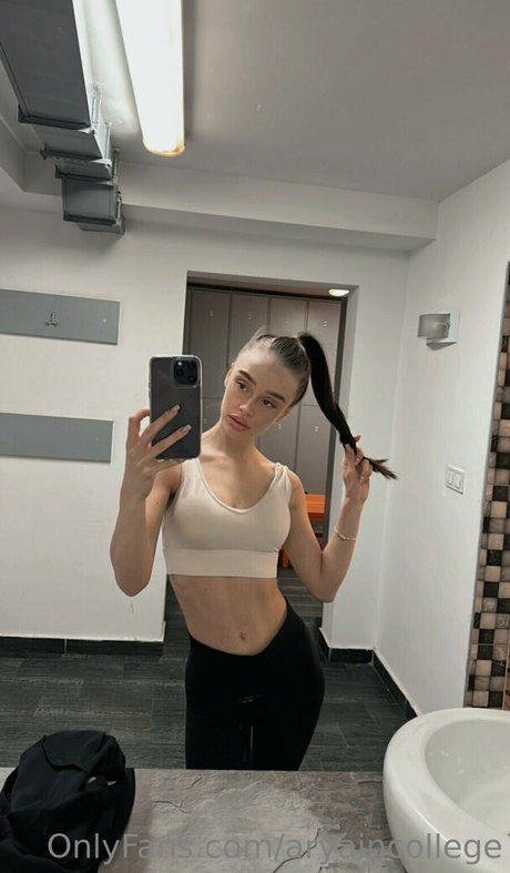 aryaincollege nude leaks onlyfans