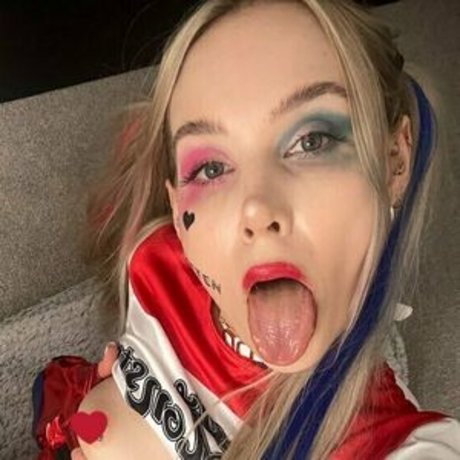 sofieskyefree only fans pictures