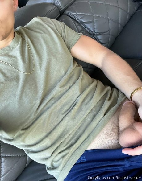itsjustparker onlyfans nude pictures