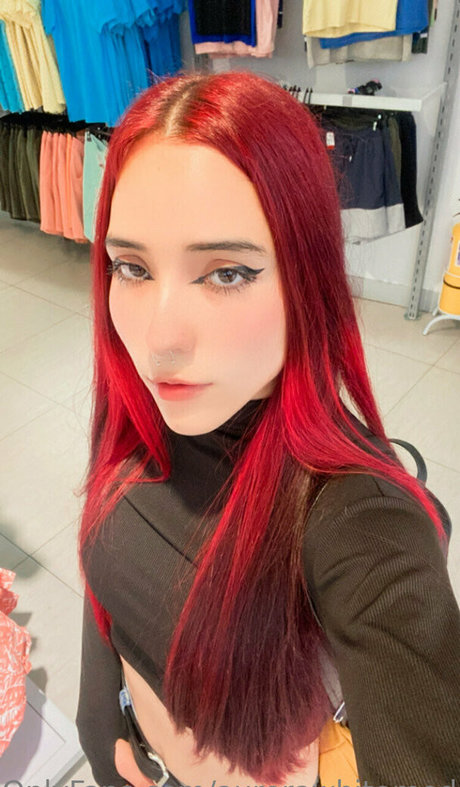 aurorawhitemodel onlyfans content leaked