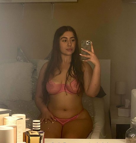 gabrielamorenoo nude onlyfans leaks