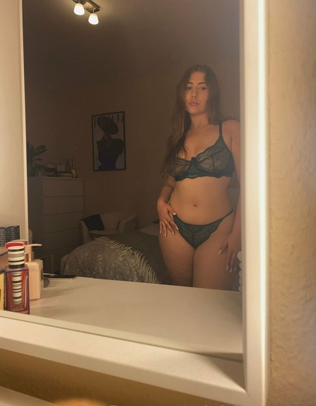 gabrielamorenoo nudes leaked onlyfans