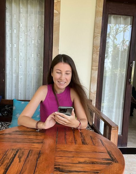 Elina re vip onlyfans strip tease