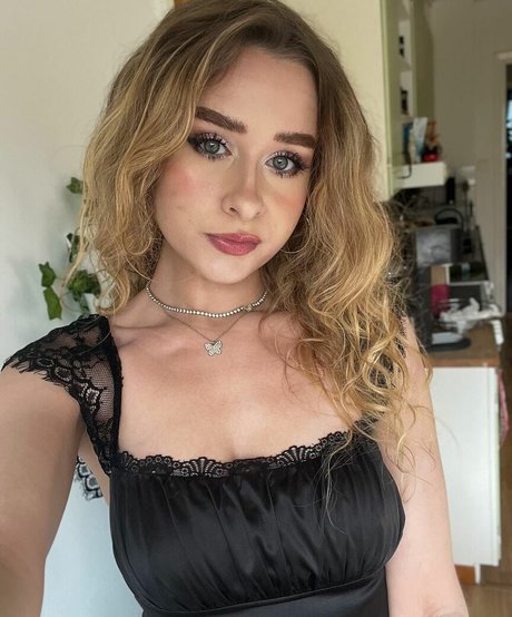 yaboielina onlyfans leaked nude