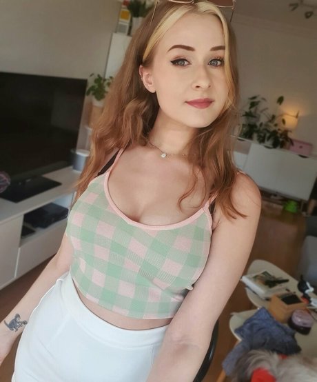 yaboielina only fans nude