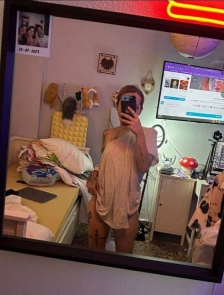 xhuronax onlyfans leaked free