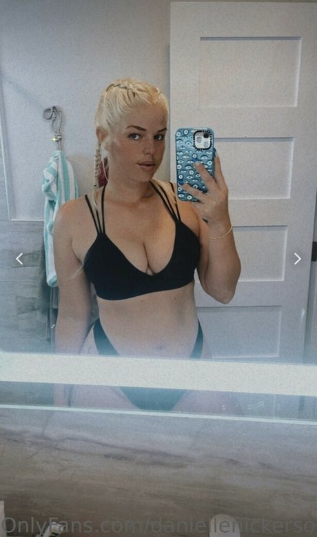 Danielle Nickerson onlyfans naked leaked