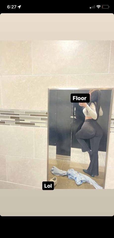 Haleyszklarz onlyfans picture