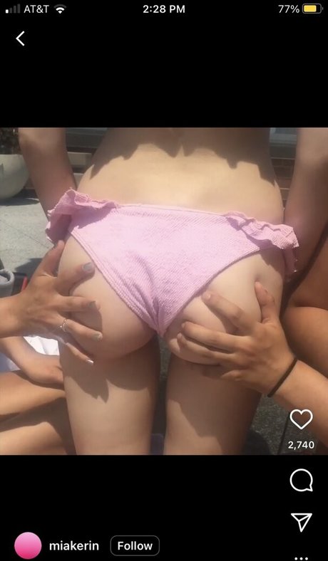 Mia Kerin onlyfans tits