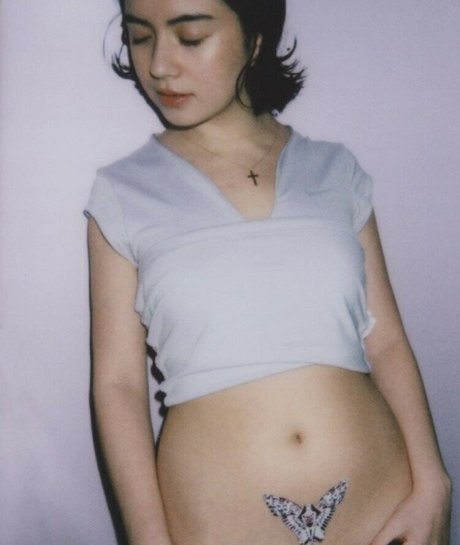 Mia Kerin onlyfans leaked photos