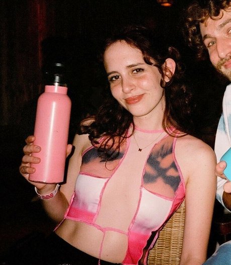 Mica Tenenbaum Profile pic