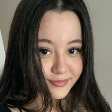 latiinaangel onlyfans striptease