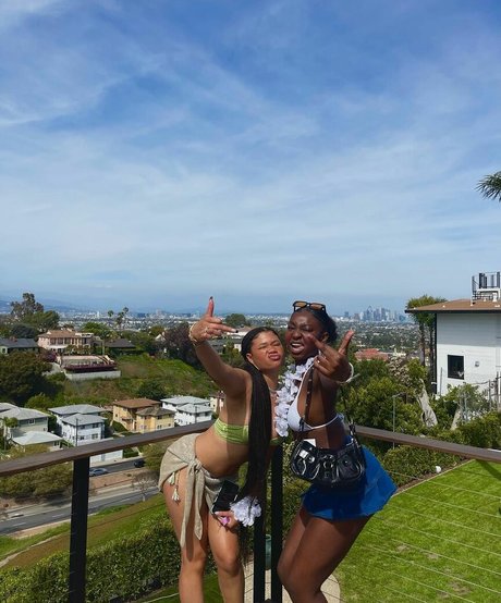 Storm Reid onlyfans strip tease