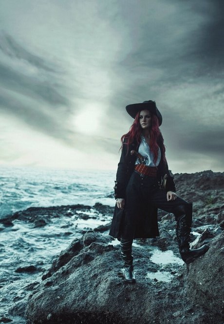 Juliettesureau onlyfans star