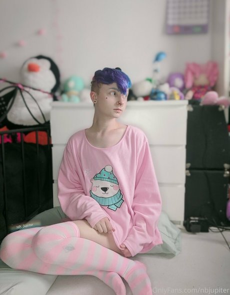 enbyjupiterfree onlyfans leaked tits