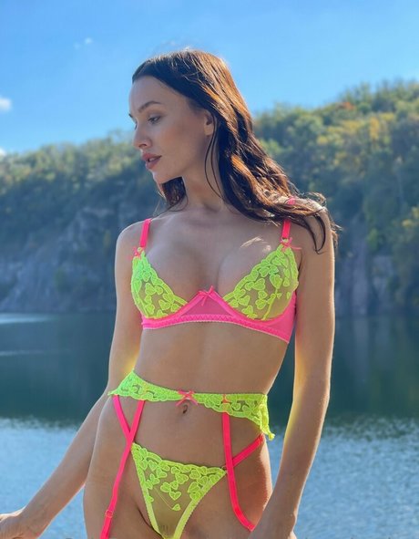 adelmorel nude onlyfans leak