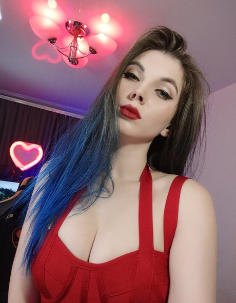 Lipisinkaaa porn onlyfans