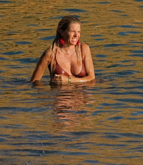 Sienna Miller onlyfans leaked porn