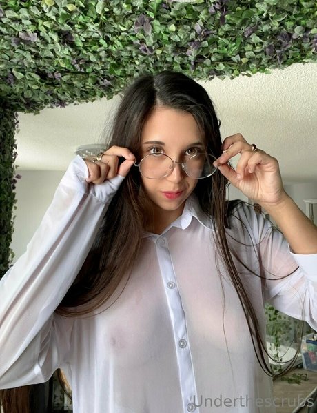 underthescrubs onlyfans