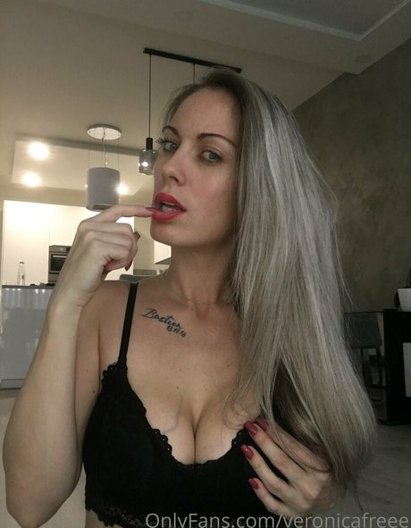 veronicafreee onlyfans archives