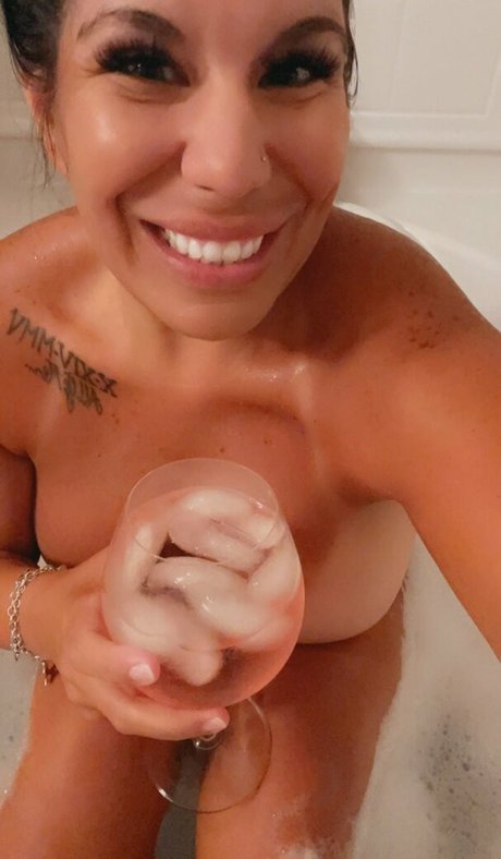 Txpocahontas22 is on onlyfans