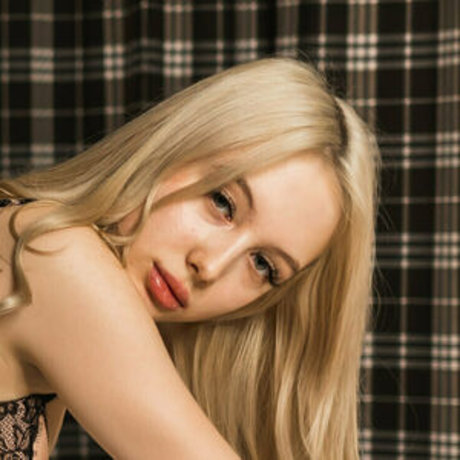 yourfavoriteteen04 leaked onlyfans pics