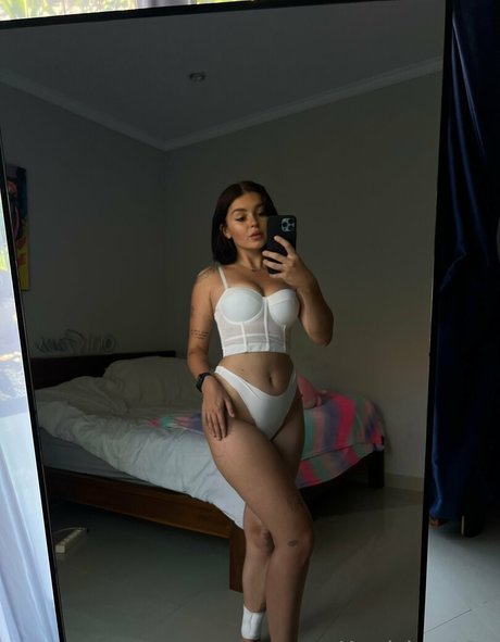 kerrisky onlyfans photos
