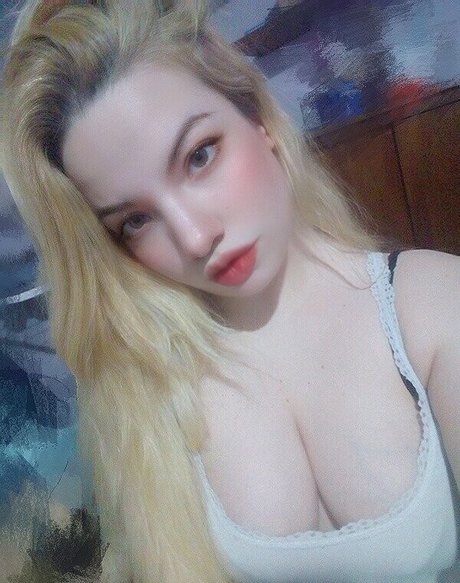 Lucy Barnes leaked onlyfans.