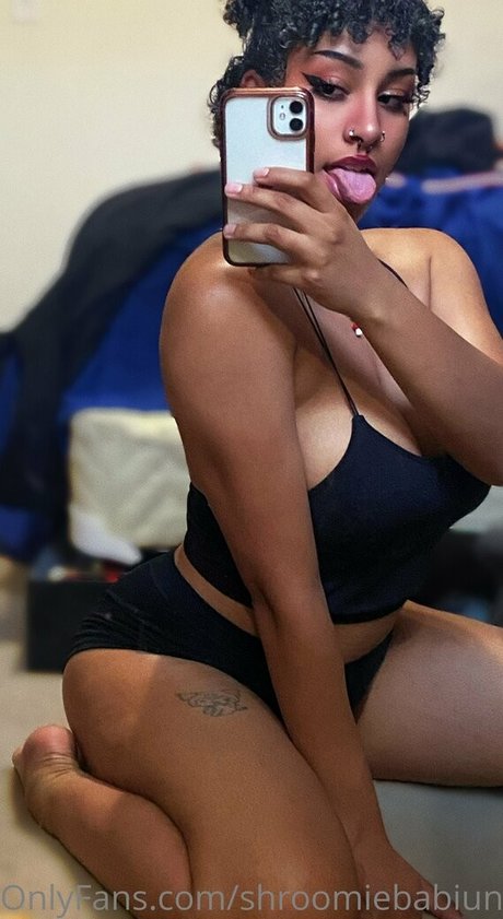 shroomiebabiuncensored nude onlyfans leak