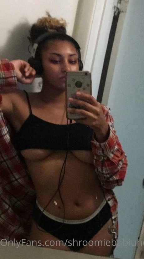 shroomiebabiuncensored onlyfans nudes porn