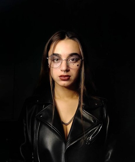 anxious sifigshid only fans nudes